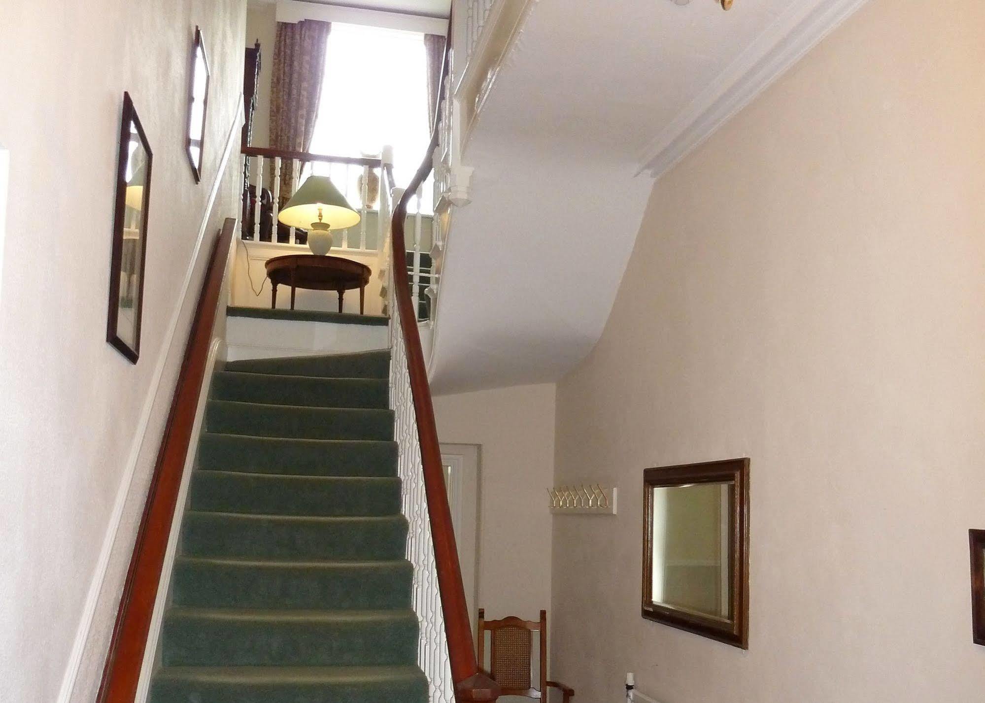 Oakhill Hotel Матлок Екстер'єр фото